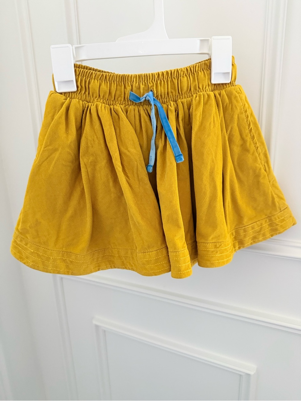 Mini Boden- CUTEST Mustard Yellow skirt